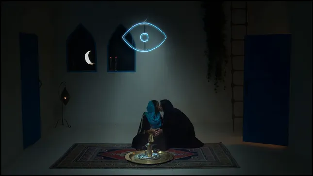 Benjamin Verdoes “So Bari”