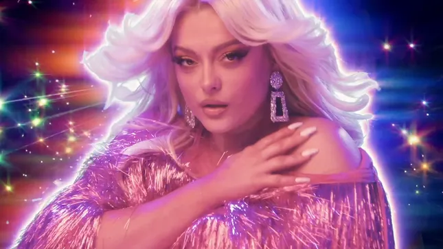 Bebe Rexha Tour Visuals