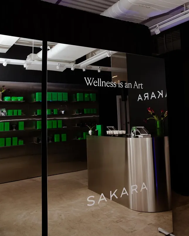 Sakara Life Supplements Showcase