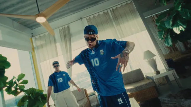 MARADONA 86 - YOUNBOLO & CHRIS TAMAYO