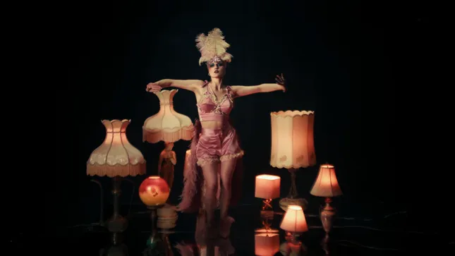 The Recluse Club: Show Girl