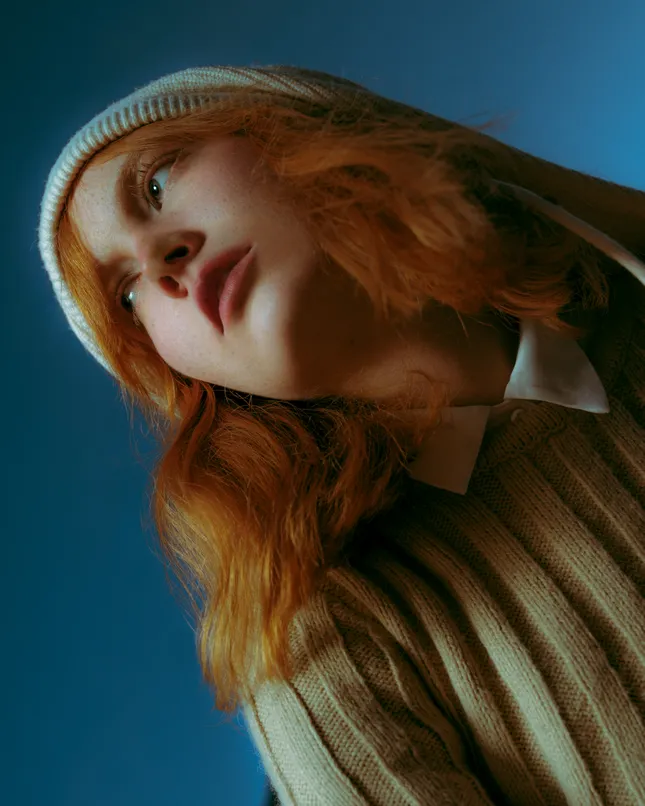 Catarina-Natural lighting/Flash