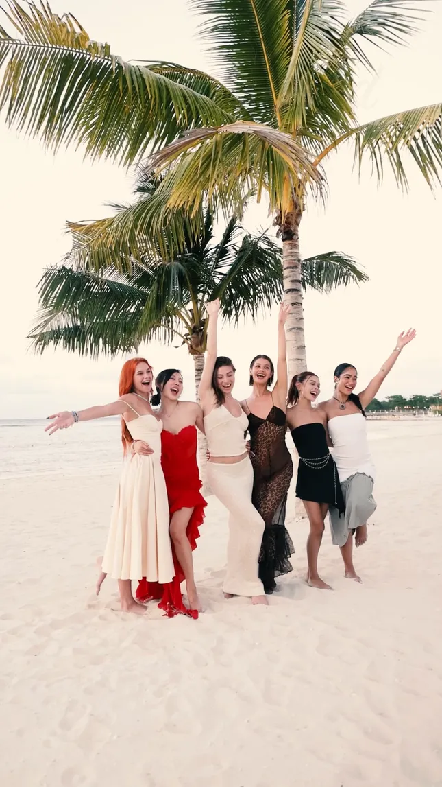 Modeliste influencer trip to Jamaica