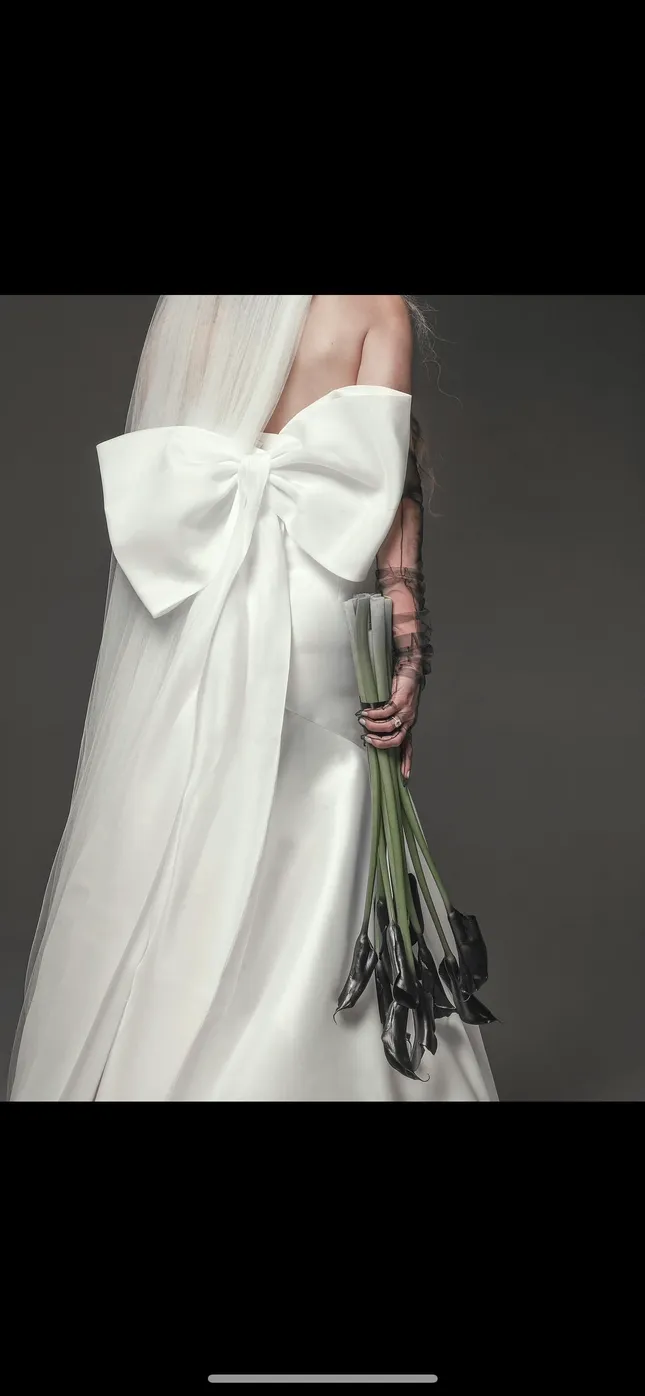BRIDES