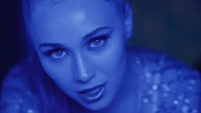 Jaira Burns - Tesla X