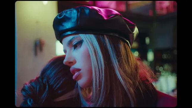 DARA - Kradec Na Mechti ( Official Music Video )