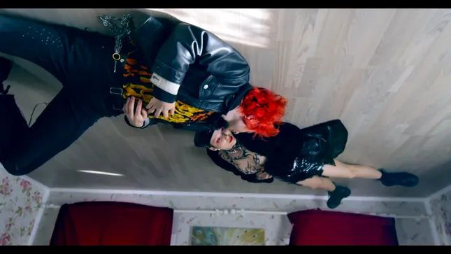 NECK DEEP - LOW LIFE