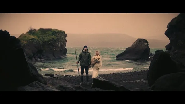 THE OCEAN LISTENS TO NO ONE