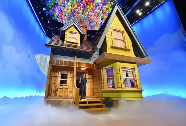 Airbnb Up House Experience