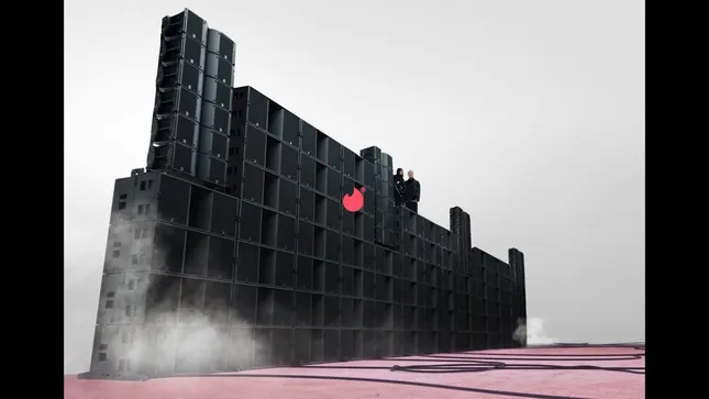 Brutalismus 3000 x Tinder