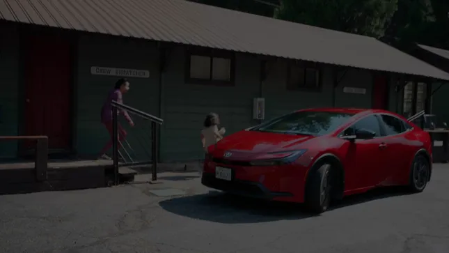Toyota Prius 2025 "Exploring Together"