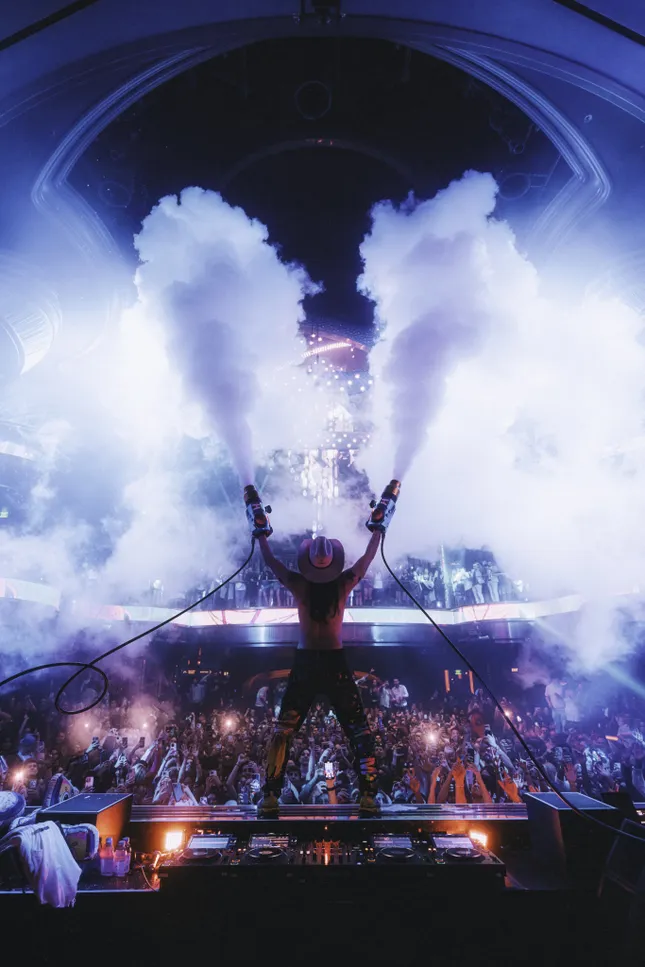 Steve Aoki - Weekend Runs, 2025