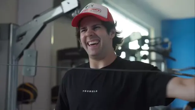 DAVID DOBRIK’S Fitness Transformation