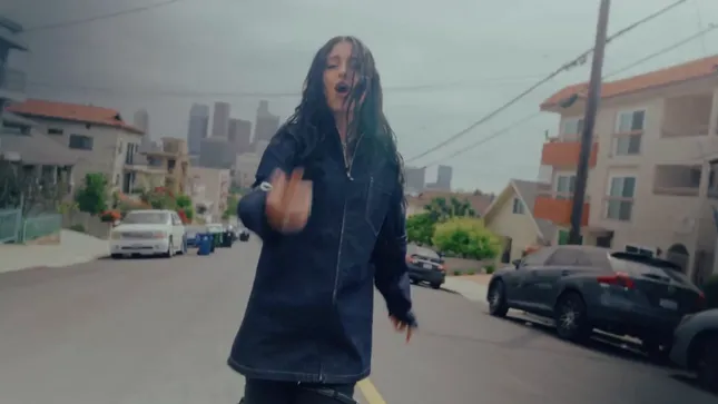 Girls like you | Sofia Camara (Official Visualizer)