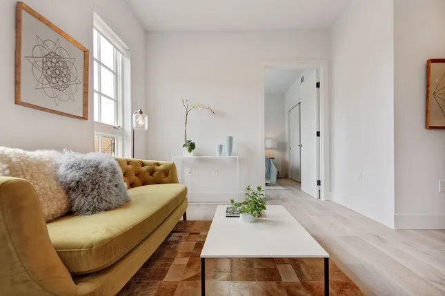 Real Estate / Interior