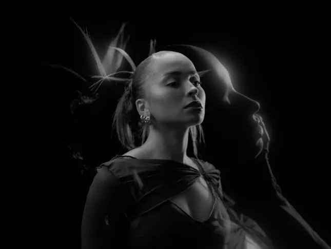 Ella Eyre - kintsugi