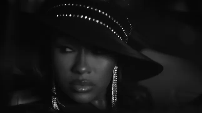 Yung Miami - Newsflash