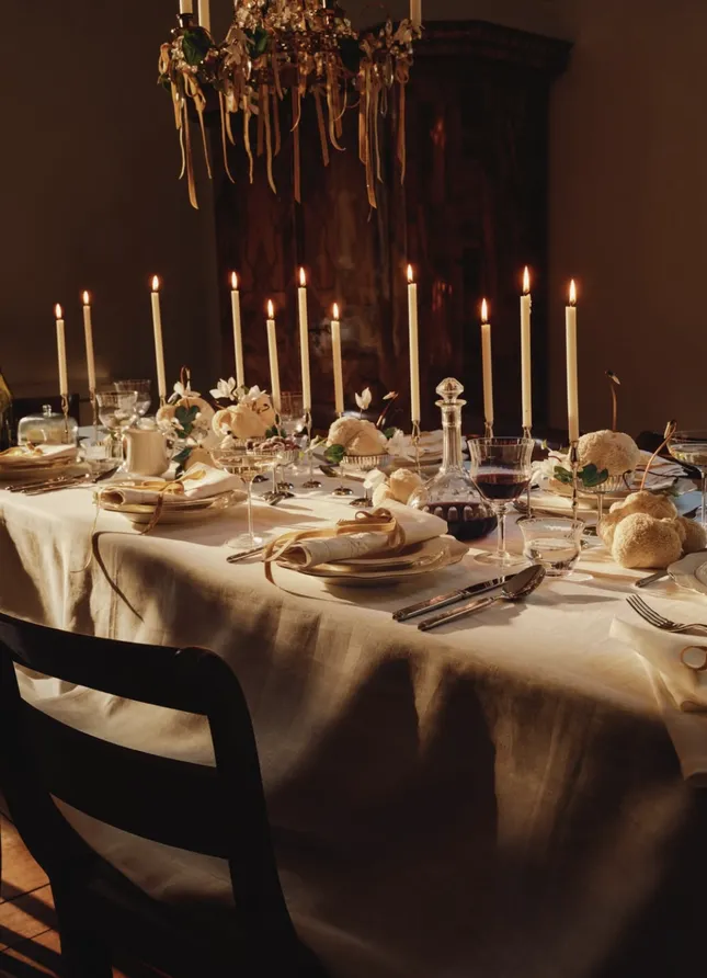 Zara Home 2025 Christmas Editorial