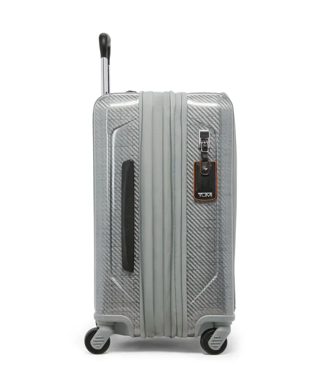Tumi