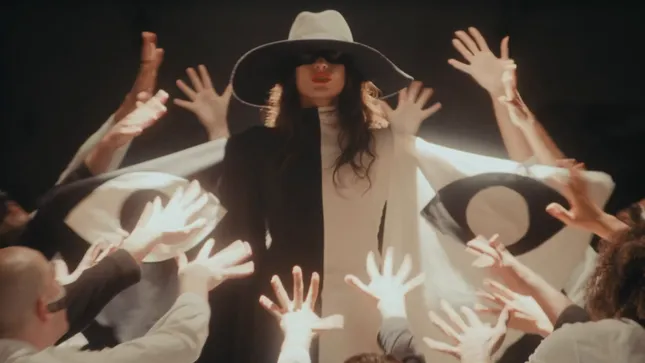 Pearl Derringer “The Fool” : Music Video