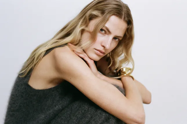 WINTER COS WOMENSWEAR