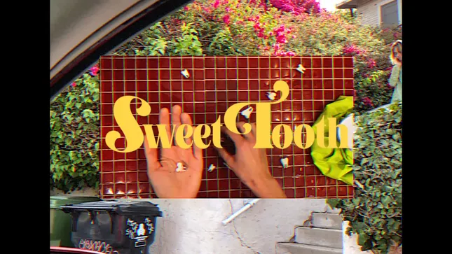 Maya Hawke - Sweet Tooth