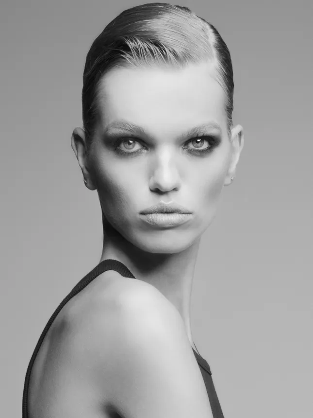 Editorial Test with Daphne Groeneveld