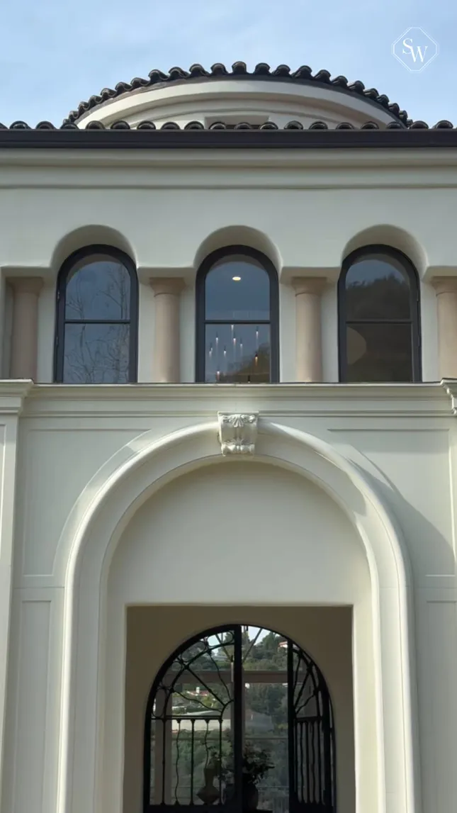 Short-Form Videos: House Compilations