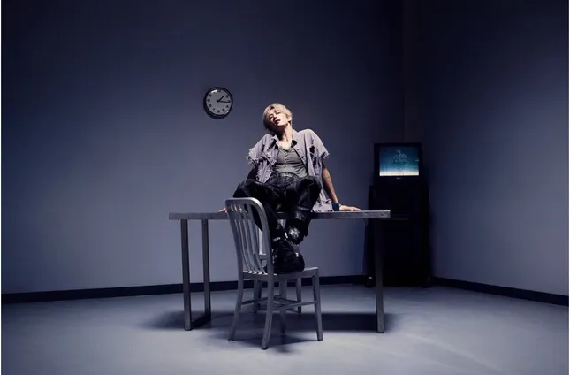 Mark Tuan ‘Hold Still’ Music Video