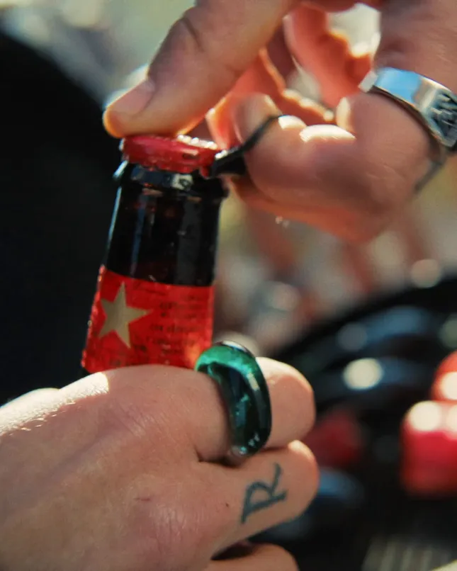 Estrella DAMM - Obre fàcil