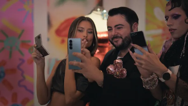 Vogue x Samsung - The Movement of Design