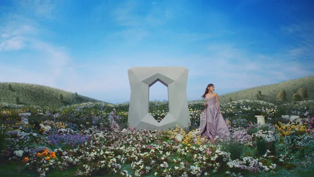 ‘God is a Woman’ Fragrance by Ariana Grande