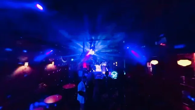 Virgil Club micro drone dj shoot