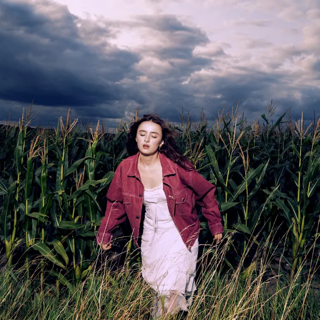 Valencia Grace - Roses EP Cover Art