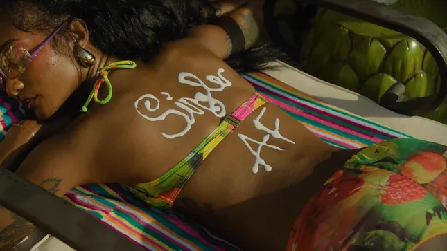 "Single Summer" by Dess Dior Music Video Trailer and Lyric Video