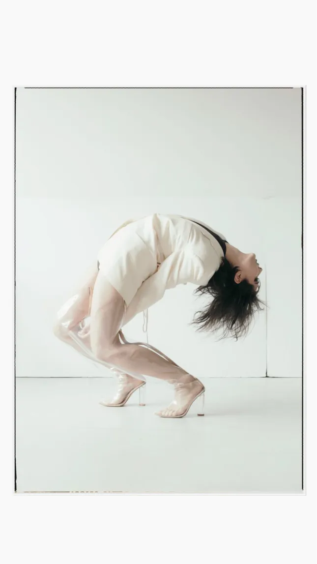 Olivia Neutron- John