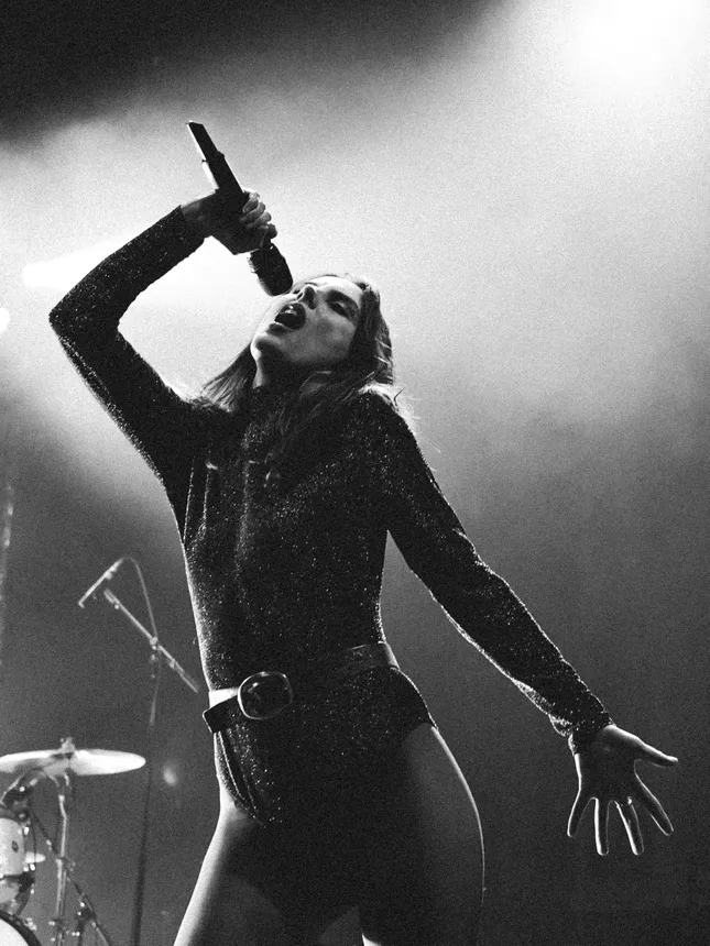 Multiple show run + social deliverables for Wolf Alice