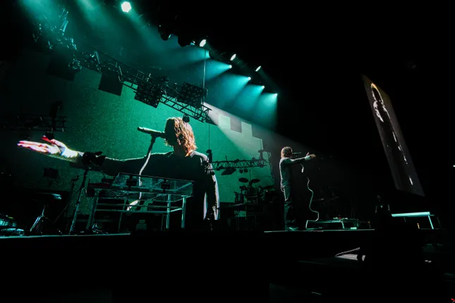 soft tour pt. 1 - LANY