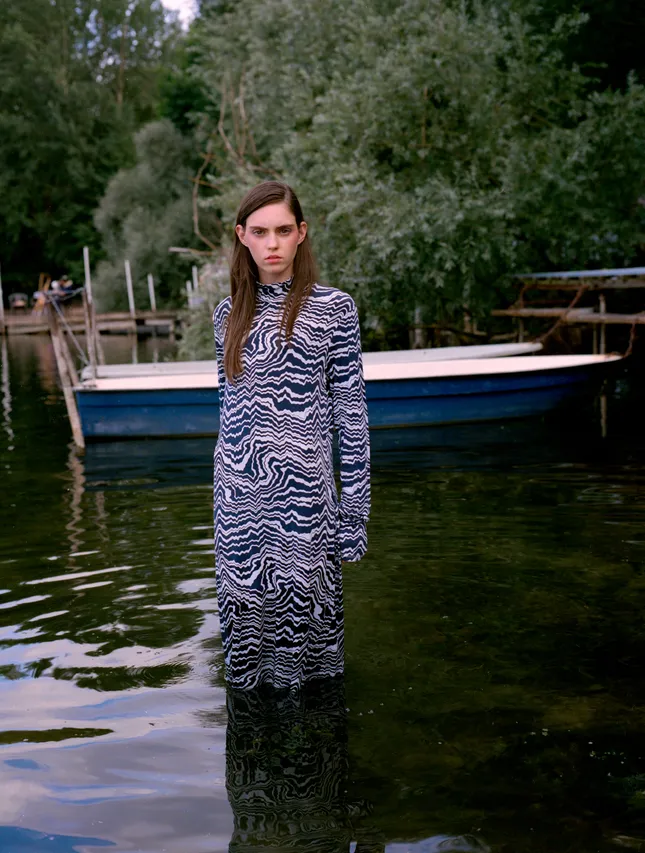 Into the lake for Sicky Mag
