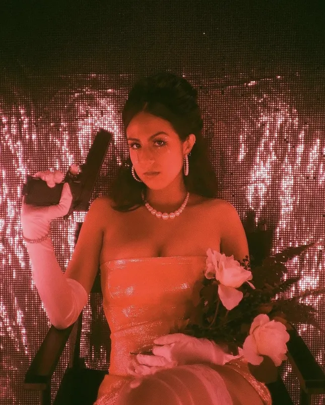 SLOW FASHION-ARIANA RENÉ