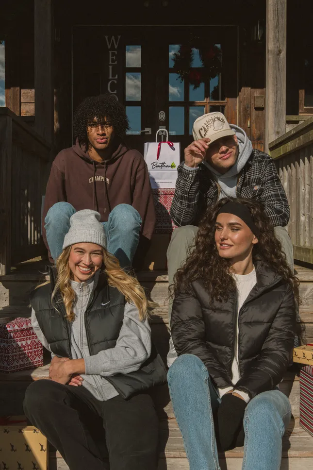 Boathouse Holiday 24’ Campaign