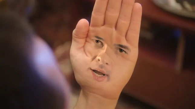 Ice Breakers "Talk To The Hand"