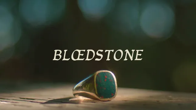 Bloedstone // The Signet