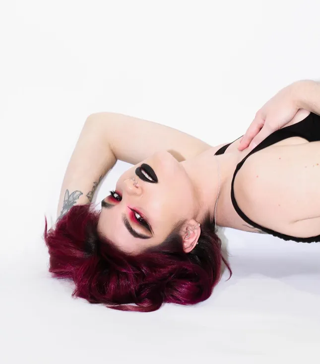 Nicole Digitals