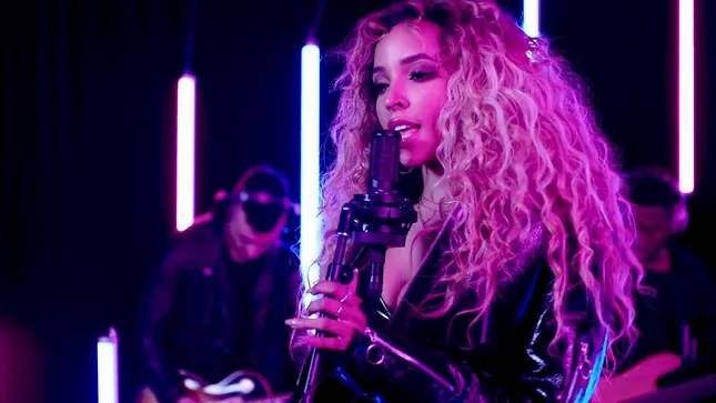Tinashe - Sony Lost in Music