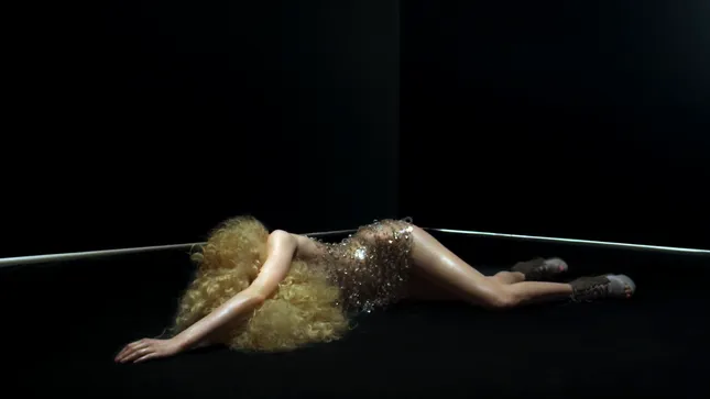 Vogue Italia & ASVOFF  "Alumbramiento"