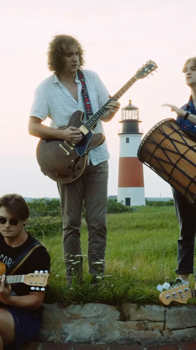 The Stews- Hourglass (Official Video)