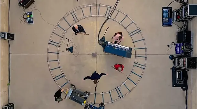 Matchbox Twenty - Wild Dogs (Running in a Slow Dream) [Live From The Kelly Clarkson Show]