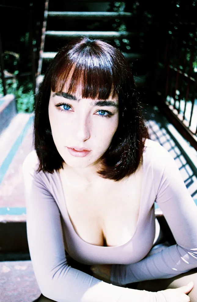 Ava