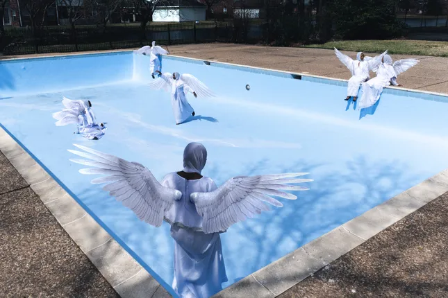 Sea of Angels (Photoshoot)